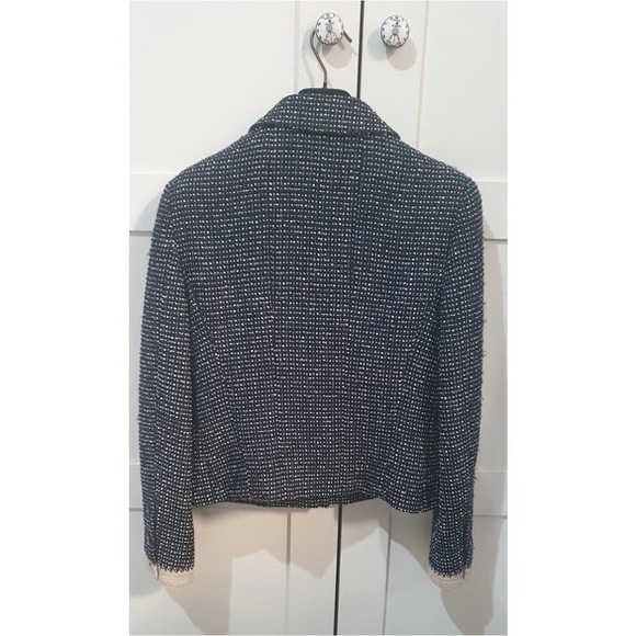 CHANEL La Petite Veste Noire Tweed Short Vest 40 FR - Picture 5 of 11